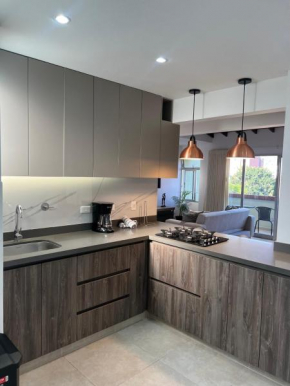 Espectacular apartamento en laureles